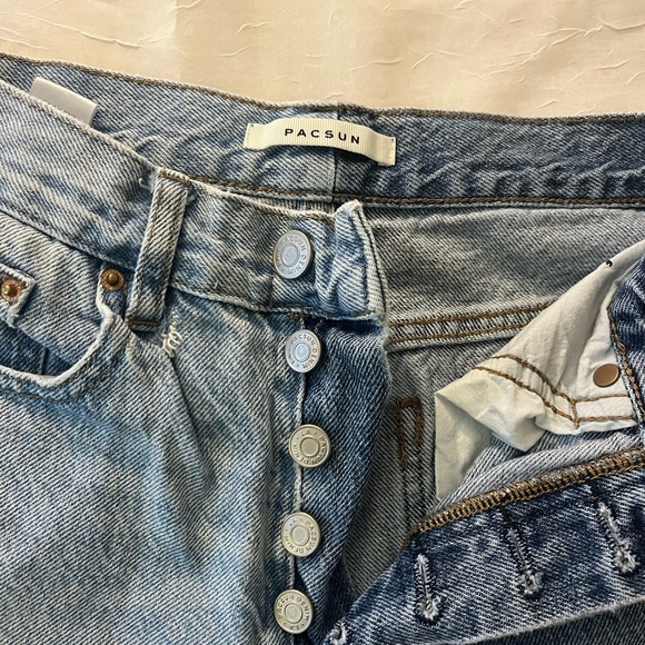 PacSun two-tone “Dad Jean.” Size 25 (about a US 2). - Picture 4 of 5